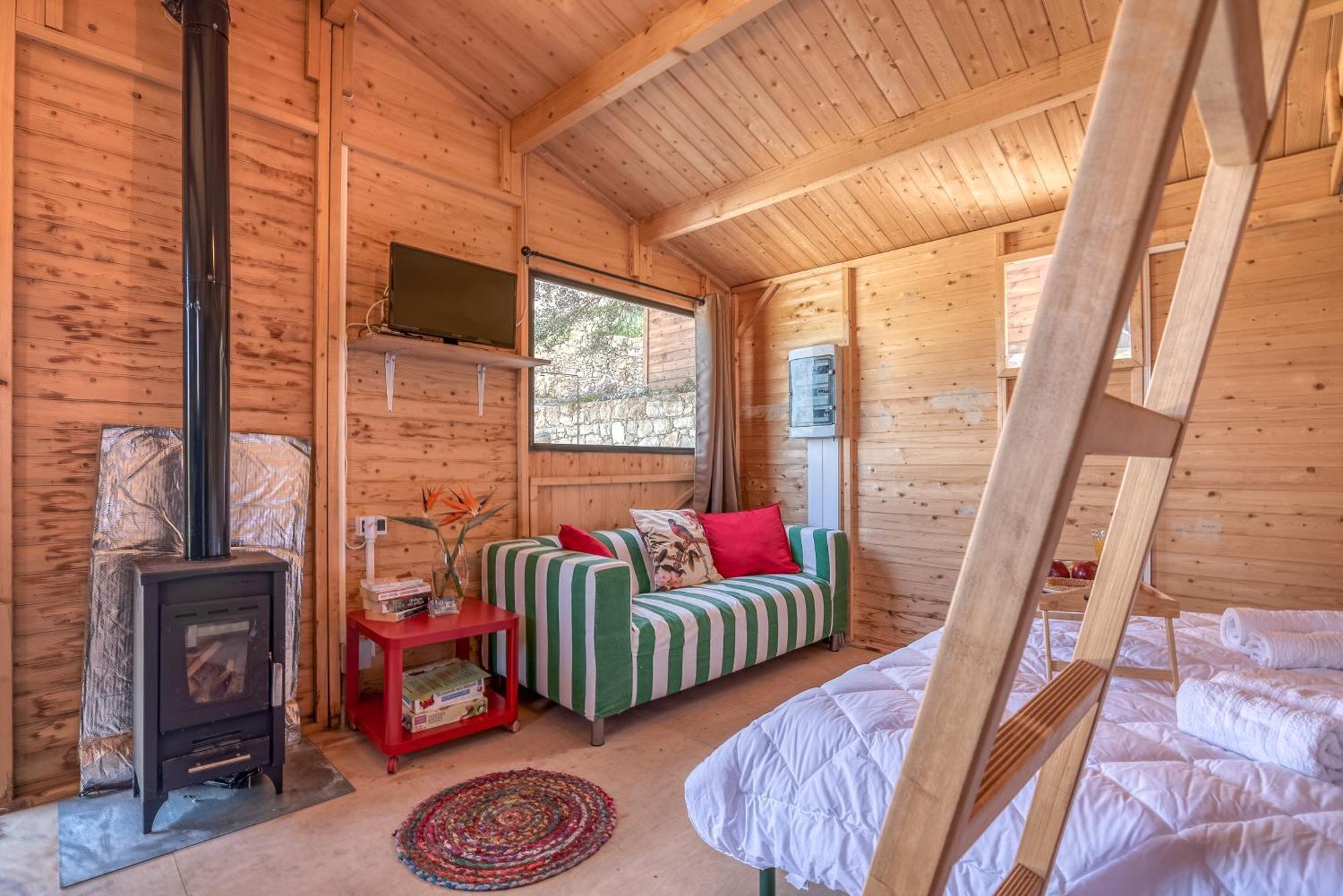 Wooden House Apartments Kalathenai Экстерьер фото