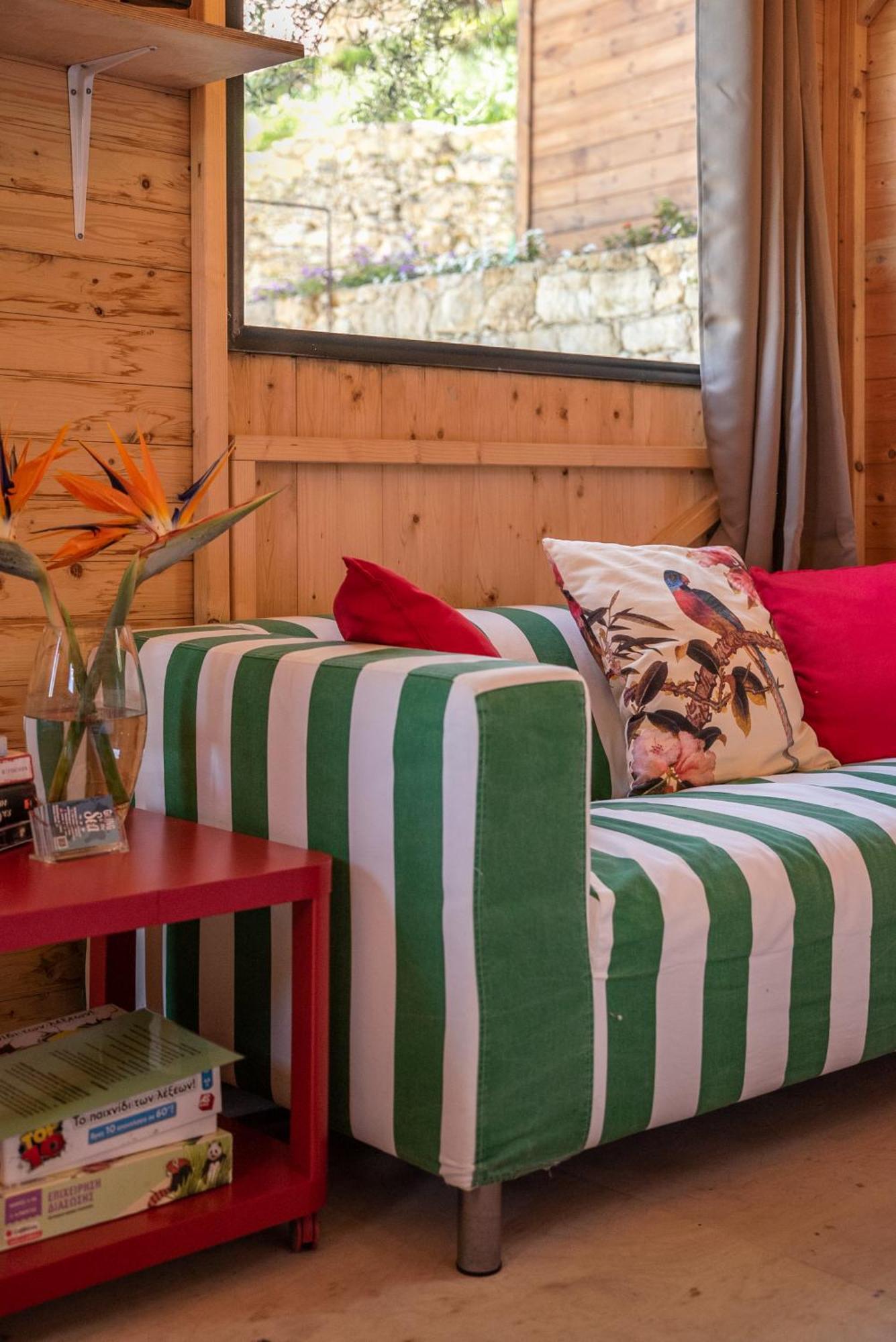Wooden House Apartments Kalathenai Экстерьер фото