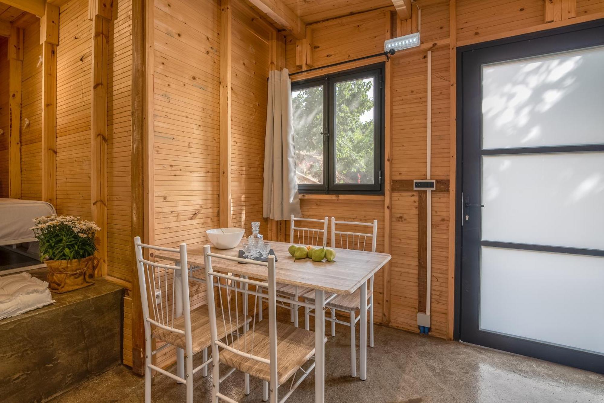 Wooden House Apartments Kalathenai Экстерьер фото