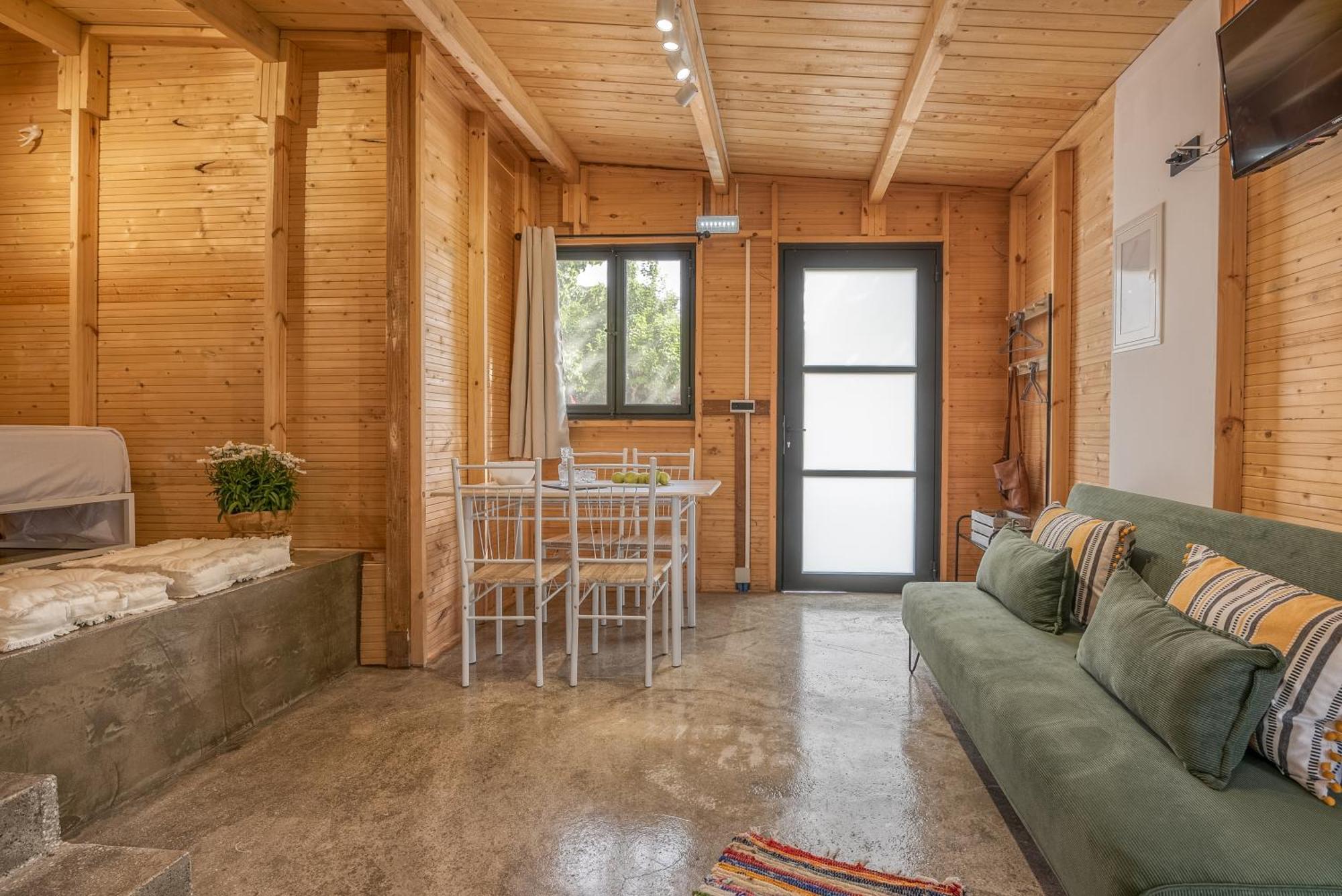 Wooden House Apartments Kalathenai Экстерьер фото